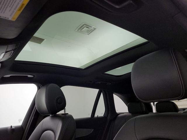 Photo of 2019 White Mercedes-Benz GLC 300