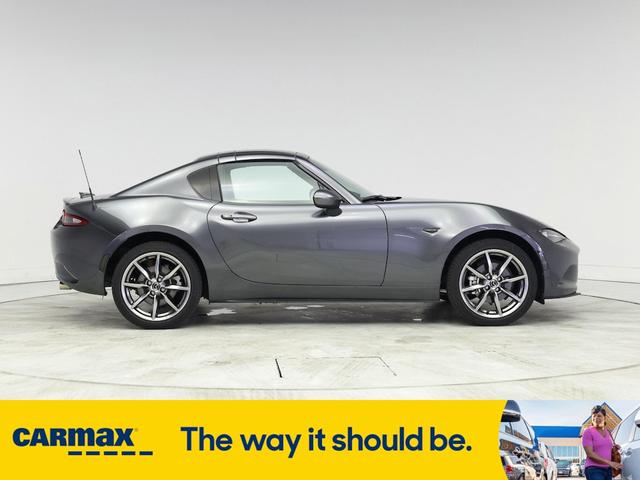 Photo of 2023 Gray Mazda MX-5 Miata