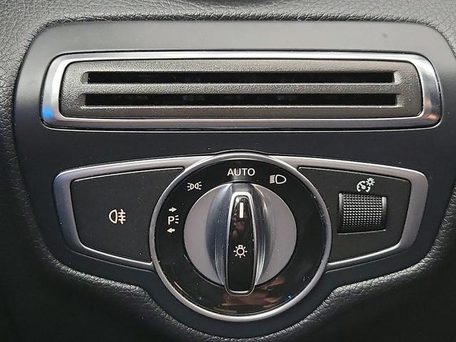 Photo of 2017 Silver Mercedes-Benz C-Class