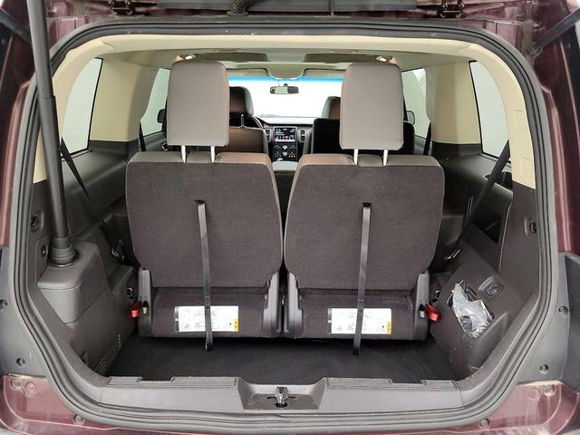 Photo of 2017 Burgundy Ford Flex