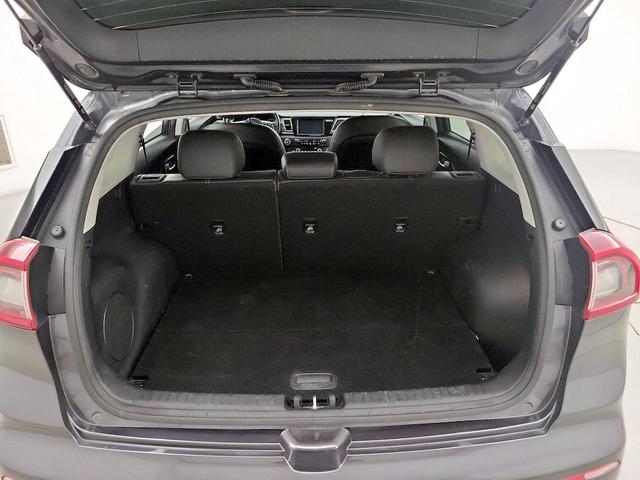 Photo of 2019 Gray Kia Niro