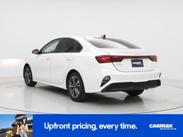 Photo of 2023 White Kia Forte