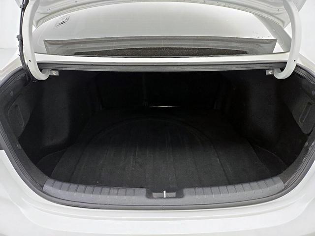 Photo of 2023 White Kia Forte