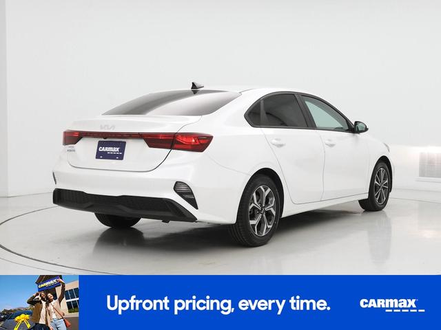 Photo of 2023 White Kia Forte