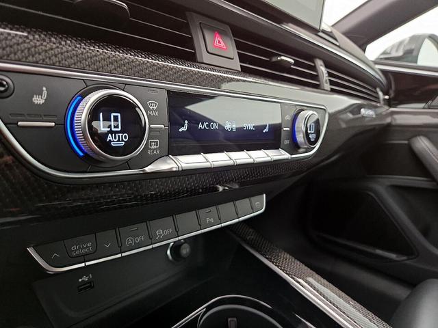 Photo of 2024 White Audi S5