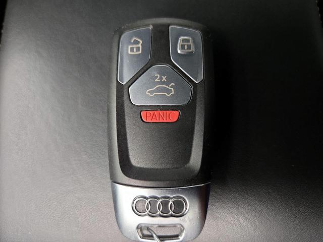 Photo of 2024 White Audi S5