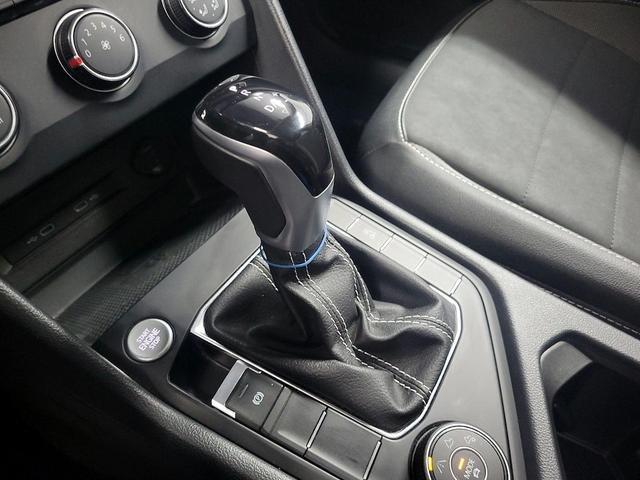 Photo of 2022 Gray Volkswagen Taos