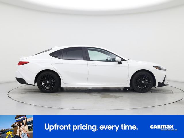Photo of 2025 White Toyota Camry