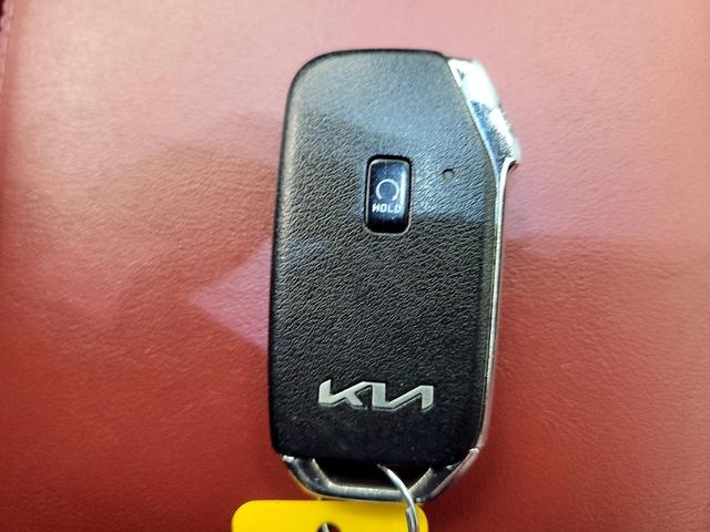 Photo of 2024 Gray Kia K5