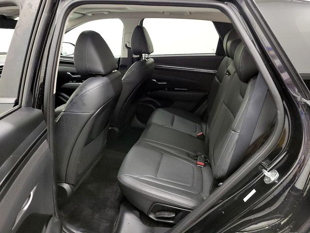 Photo of 2022 Black Hyundai TUCSON