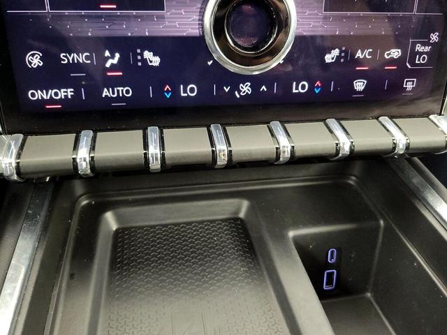 Photo of 2025 Black GMC Acadia
