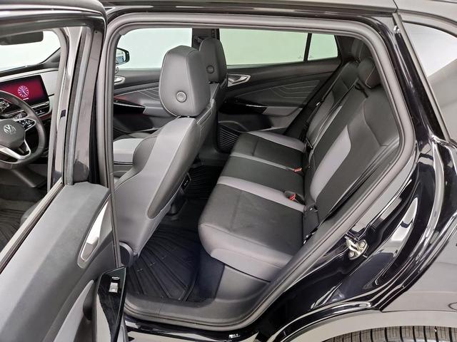 Photo of 2023 Black Volkswagen ID.4