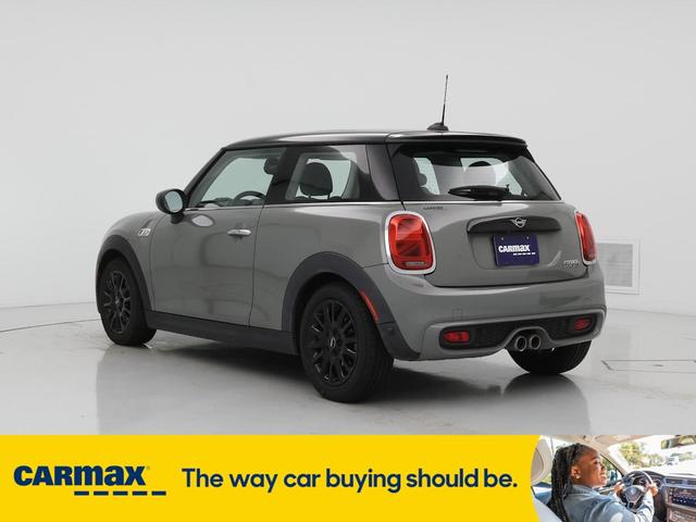 Photo of 2021 Gray MINI Hardtop
