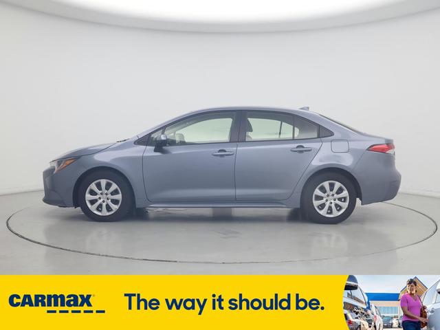 Photo of 2022 Blue Toyota Corolla