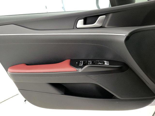 Photo of 2024 White Kia K5