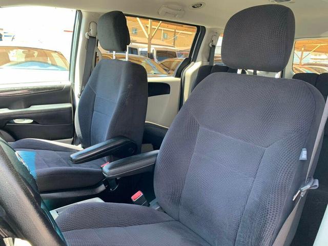 Photo of 2014 Billet Silver Metallic Clearcoat Dodge Grand Caravan