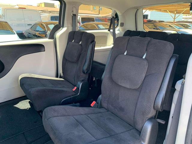 Photo of 2014 Billet Silver Metallic Clearcoat Dodge Grand Caravan