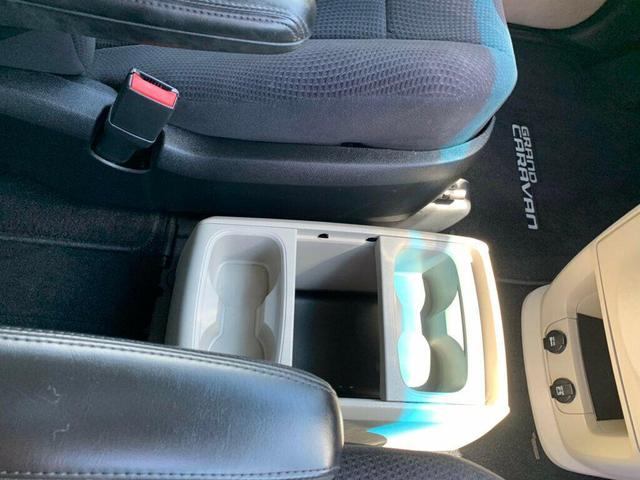 Photo of 2014 Billet Silver Metallic Clearcoat Dodge Grand Caravan