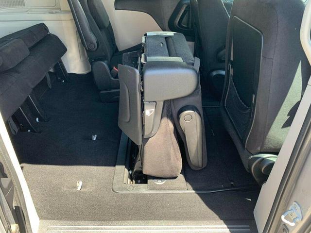 Photo of 2014 Billet Silver Metallic Clearcoat Dodge Grand Caravan