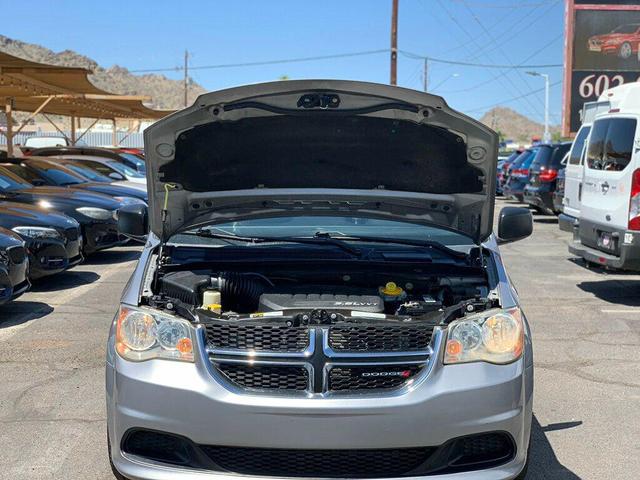 Photo of 2014 Billet Silver Metallic Clearcoat Dodge Grand Caravan