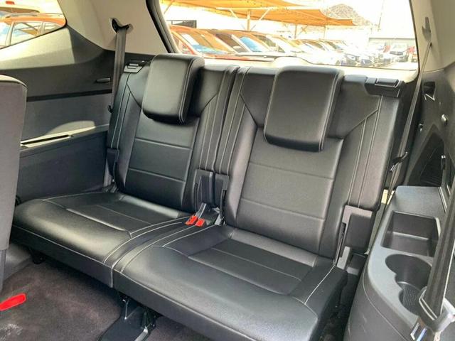 Photo of 2021 Pacific Blue Metallic Volkswagen Atlas