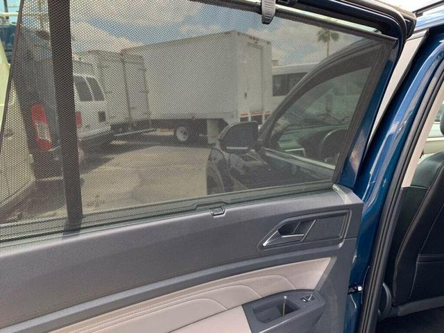 Photo of 2021 Pacific Blue Metallic Volkswagen Atlas