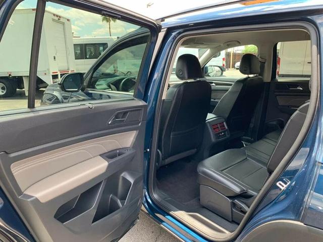 Photo of 2021 Pacific Blue Metallic Volkswagen Atlas