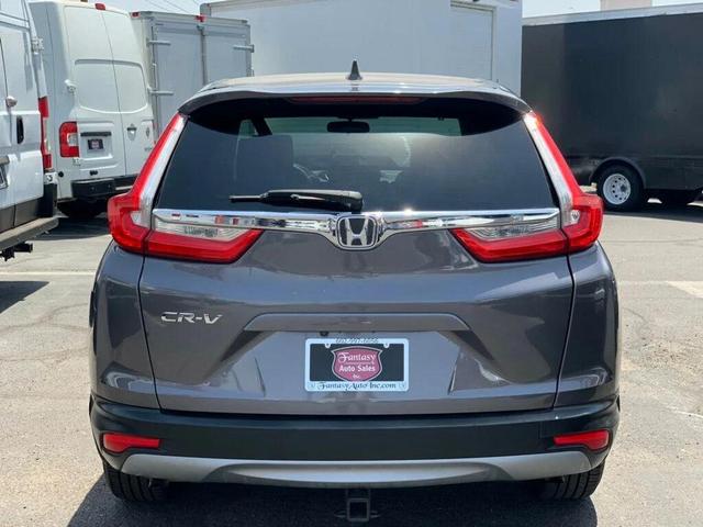Photo of 2018 Modern Steel Metallic Honda CR-V