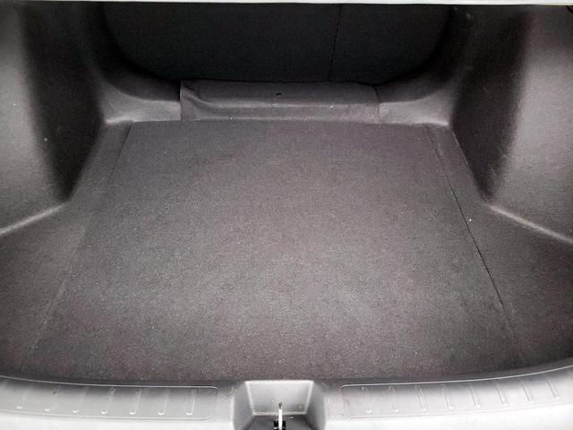 Photo of 2025 Silver Honda Civic Hybrid