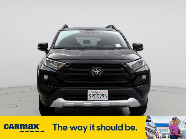 Photo of 2021 Black Toyota RAV4