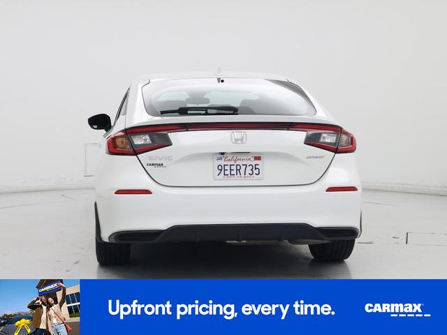Photo of 2023 White Honda Civic