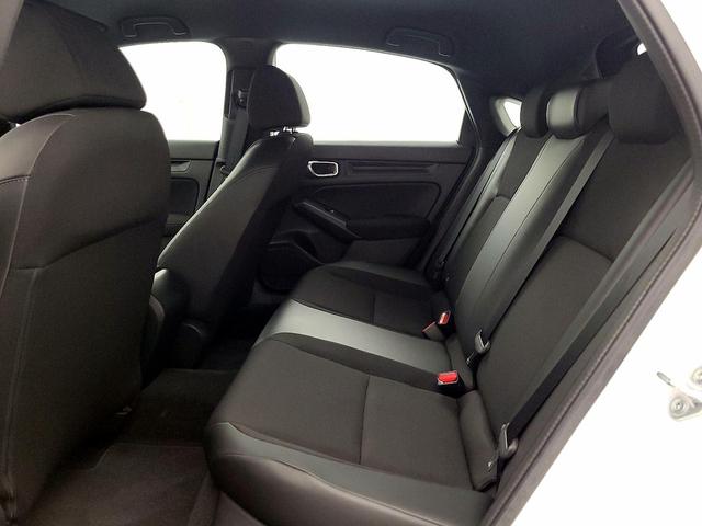Photo of 2023 White Honda Civic