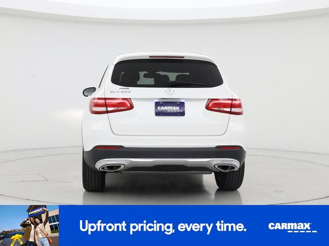 Photo of 2019 White Mercedes-Benz GLC 300