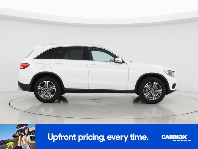 Photo of 2019 White Mercedes-Benz GLC 300
