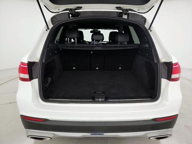 Photo of 2019 White Mercedes-Benz GLC 300