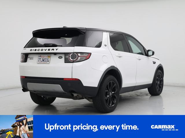 Photo of 2015 White Land Rover Discovery Sport
