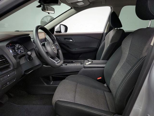 Photo of 2023 Gray Nissan Rogue