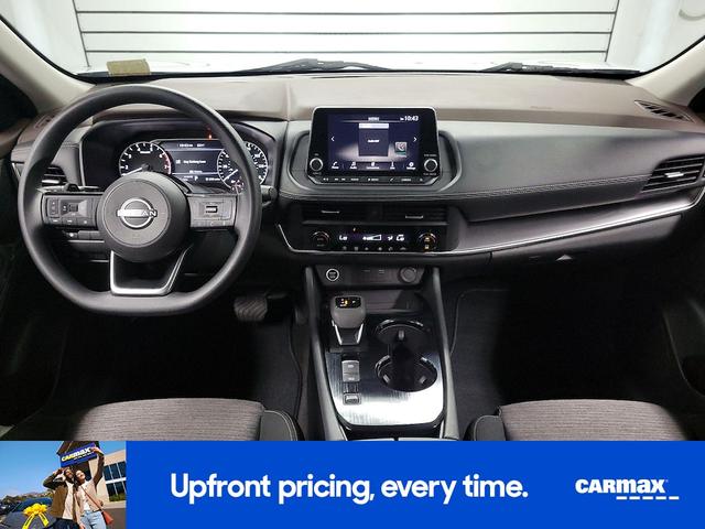 Photo of 2023 Gray Nissan Rogue