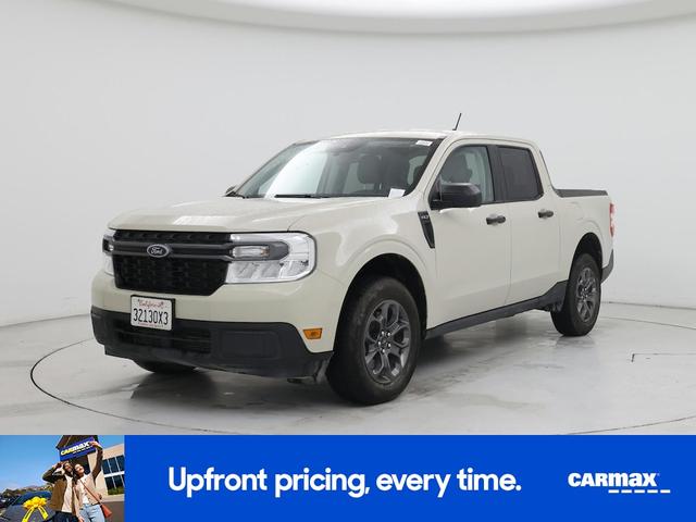 Photo of 2024 Tan Ford Maverick