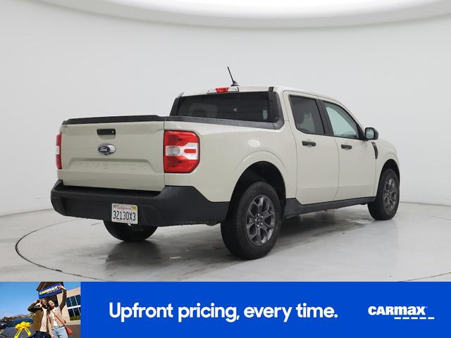 Photo of 2024 Tan Ford Maverick