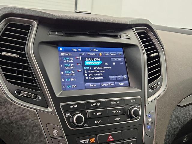 Photo of 2017 Gray Hyundai Santa Fe Sport