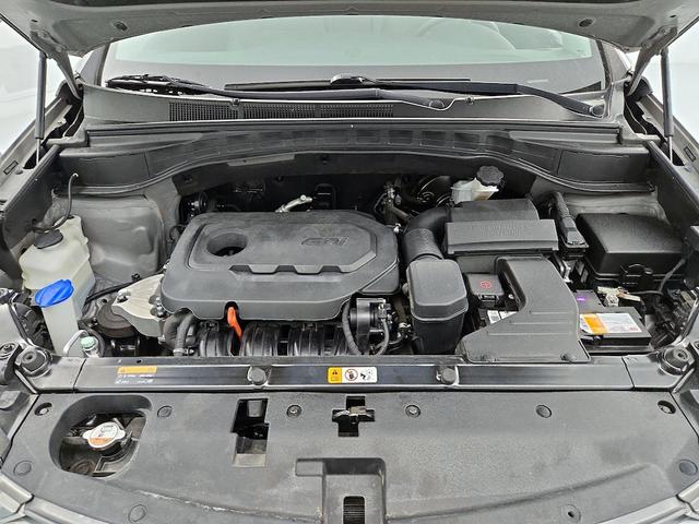 Photo of 2017 Gray Hyundai Santa Fe Sport