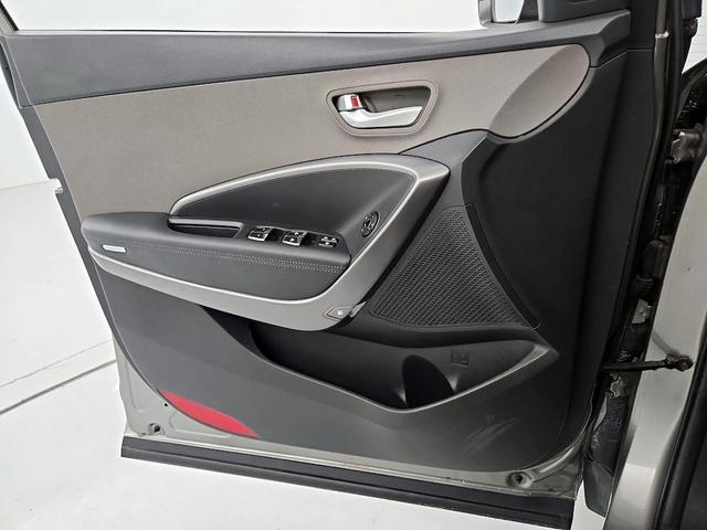 Photo of 2017 Gray Hyundai Santa Fe Sport