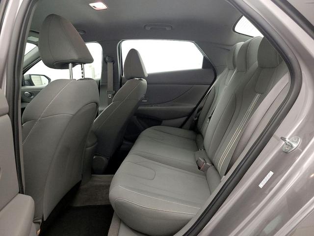 Photo of 2022 Gray Hyundai ELANTRA
