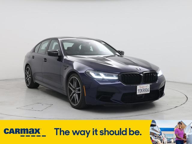 2022 BMW M5