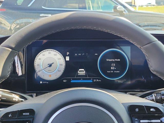 Photo of 2025 Black Hyundai ELANTRA