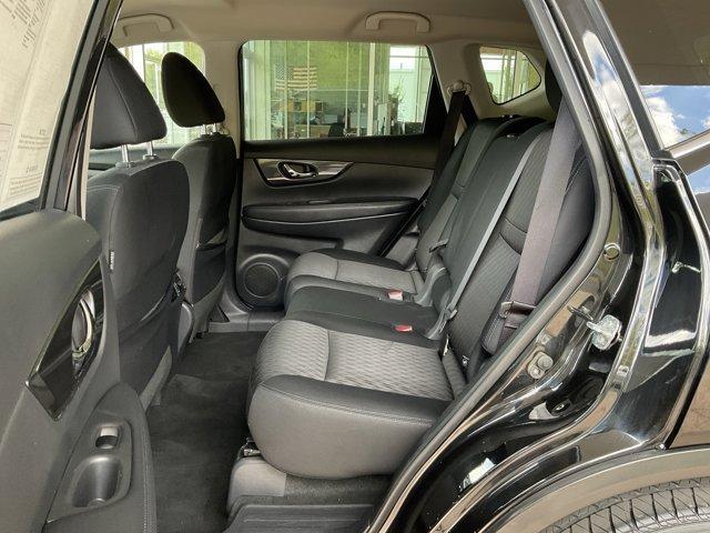 Photo of 2020 Magnetic Black Pearl Nissan Rogue
