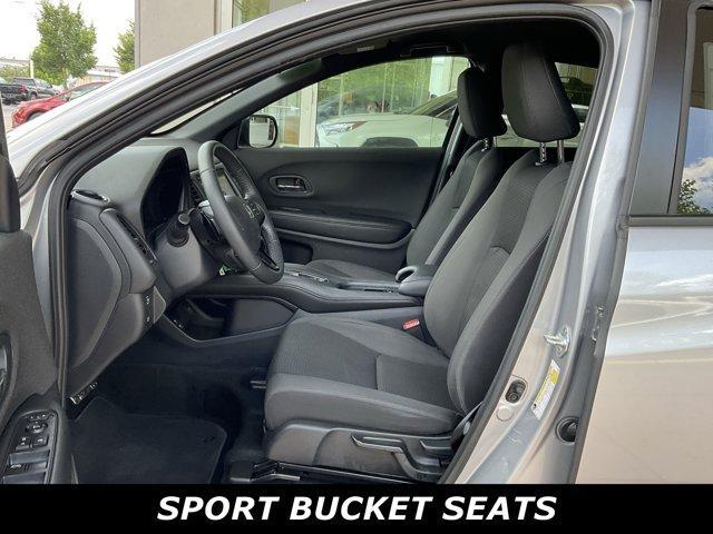 Photo of 2022 Silver Honda HR-V