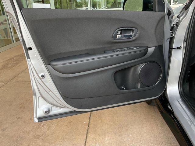 Photo of 2022 Silver Honda HR-V
