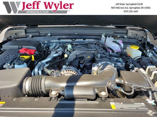 Photo of 2025 Black Clearcoat Jeep Wrangler